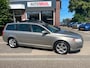 Volvo V70 2.4 D5 Momentum Super Nette Auto !! Trekh.Leder.Navi.Clima etc