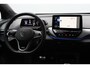 Volkswagen ID.4 First 77 kWh 204 PK, SOH 90 %, Trekhaak, LED, Leder-Alcantara, Carplay, 360 Camera