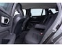 Volvo V60 B3 Momentum | Trekhaak | 19 Inch | Getint Glas | ACC | BLIS | Camera | Stoel+Stuurverwarming