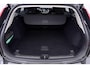 Volvo V60 B3 Momentum | Trekhaak | 19 Inch | Getint Glas | ACC | BLIS | Camera | Stoel+Stuurverwarming