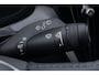 Volvo V60 B3 Momentum | Trekhaak | 19 Inch | Getint Glas | ACC | BLIS | Camera | Stoel+Stuurverwarming