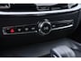 Volvo V60 B3 Momentum | Trekhaak | 19 Inch | Getint Glas | ACC | BLIS | Camera | Stoel+Stuurverwarming