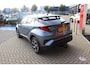 Toyota C-HR / C-HR+ 1.8 Hybrid First Edition BI-TONE TREKHAAK JBL-AUDIO NAVI STOELVERW PARK-SENSOREN 18' LM-VELGEN NL-AUTO 1E-EIG