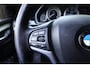 BMW X5 xDrive30d *GRIJS KENTEKEN * | Harman Kardon | Trekhaak | Adaptive Cruise | Stoelverwarming | Memory |