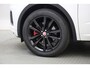 Jaguar E-Pace 1.5 P300e AWD R-Dynamic HSE - Panorama, Carplay, Camera, Leer, Clima