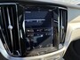 Volvo S60 2.0 T4 R-Design | Achteruitrijcamera | Parkeersensoren | Panoramadak | Stoelverwarming voor en achter | Parkeerverwarming | Cruise Control Adaptief | BLIS | Navigatie | Apple Carplay | Android Auto