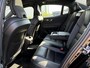 Volvo S60 2.0 T4 R-Design | Achteruitrijcamera | Parkeersensoren | Panoramadak | Stoelverwarming voor en achter | Parkeerverwarming | Cruise Control Adaptief | BLIS | Navigatie | Apple Carplay | Android Auto