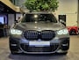 BMW X1 xDrive25e High Executive M-Sport | Volleder | Panorama | Camera | HUD