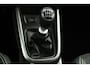 Suzuki Vitara 1.4 Boosterjet Stijl | Climate control | Cruise control adaptive | Panoramadak | Trekhaak | Apple carplay, Android auto | Stoelverwarming | Camera| Parkeersensoren |