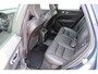 Volvo XC60 2.0 T6 Plug-in hybrid AWD Plus Dark | Incl. 12 maanden garantie | Schuif/kantel dak | Elektrisch verstelbare stoelen met memory | Achteruitrijcamera | Keyless entry/start | Adaptive cruise | Elektrische kofferbakklep | Climate controle | Virtual Cockpit |