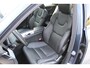 Volvo XC60 2.0 T6 Plug-in hybrid AWD Plus Dark | Incl. 12 maanden garantie | Schuif/kantel dak | Elektrisch verstelbare stoelen met memory | Achteruitrijcamera | Keyless entry/start | Adaptive cruise | Elektrische kofferbakklep | Climate controle | Virtual Cockpit |