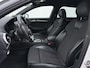 Audi A3 Sportback 1.5 TFSI Sport S Line | Zwart Optiek | Navigatie | Camera | 18" | Stoelverwarming |
