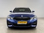 BMW 3-Serie 330e M-Sport Portimao Blue | Virtual | Sfeer | Camera | Trekhaak | Carplay | Cruise | NAP
