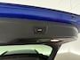 BMW 3-Serie 330e M-Sport Portimao Blue | Virtual | Sfeer | Camera | Trekhaak | Carplay | Cruise | NAP