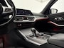 BMW 3-Serie 330e M-Sport Portimao Blue | Virtual | Sfeer | Camera | Trekhaak | Carplay | Cruise | NAP