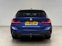 BMW 3-Serie 330e M-Sport Portimao Blue | Virtual | Sfeer | Camera | Trekhaak | Carplay | Cruise | NAP