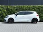 Renault Clio 1.6 R.S., AIRCO, NAVIGATIE, CRUISE CONTROL, KEYLESS, LICHTMETAAL 18"