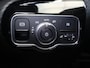 Mercedes-Benz CLA 180 | Widescreen | Achteruitrijcamera | Handgeschakeld | Lichtmetalen velgen | MBUX |