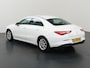 Mercedes-Benz CLA 180 | Widescreen | Achteruitrijcamera | Handgeschakeld | Lichtmetalen velgen | MBUX |