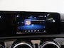 Mercedes-Benz CLA 180 | Widescreen | Achteruitrijcamera | Handgeschakeld | Lichtmetalen velgen | MBUX |