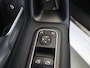 Mercedes-Benz CLA 180 | Widescreen | Achteruitrijcamera | Handgeschakeld | Lichtmetalen velgen | MBUX |