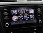 Skoda Octavia Combi 1.0 TSi 115 Pk Business Edition Plus | Camera | Stoel verwarming | Full LED | Navigatie | Cruise Control | Climatronic | 17 Inch | 142.689 Km !!