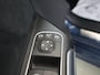 Mercedes-Benz B-klasse 200 Business Solution AMG | Trekhaak | Getint glas | Widescreen | Stoelverwarming | Achteruitrijcamera |