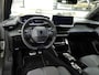 Peugeot e-2008 EV GT Avantage 54 kWh | Navigatie | Camera voor + achter | Fase 3 laden | NL auto | 12.500km | Apple carplay |