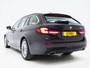 BMW 5-Serie Touring 530e | LED Grille | Leder | Camera | Dodehoek | Sfeerlicht | Cruise | Carplay
