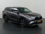 Toyota Highlander 2.5 AWD Hybrid Premium | 7-Zitplaatsen | 2000kg trekkracht | LED | Panoramadak | Trekhaak | Navigatie | Ele. verstelbare stoelen + geheugen | Stoelverwarming voor + achter | Stoelkoeling | 360 Camera | Adaptieve Cruise Control |
