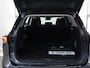 Toyota Highlander 2.5 AWD Hybrid Premium | 7-Zitplaatsen | 2000kg trekkracht | LED | Panoramadak | Trekhaak | Navigatie | Ele. verstelbare stoelen + geheugen | Stoelverwarming voor + achter | Stoelkoeling | 360 Camera | Adaptieve Cruise Control |