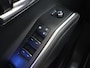 Toyota Highlander 2.5 AWD Hybrid Premium | 7-Zitplaatsen | 2000kg trekkracht | LED | Panoramadak | Trekhaak | Navigatie | Ele. verstelbare stoelen + geheugen | Stoelverwarming voor + achter | Stoelkoeling | 360 Camera | Adaptieve Cruise Control |