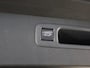Toyota Highlander 2.5 AWD Hybrid Premium | 7-Zitplaatsen | 2000kg trekkracht | LED | Panoramadak | Trekhaak | Navigatie | Ele. verstelbare stoelen + geheugen | Stoelverwarming voor + achter | Stoelkoeling | 360 Camera | Adaptieve Cruise Control |