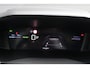 Peugeot e-2008 EV Allure Avantage 54 kWh | SOH 97% | Fase 3 laden | NL auto | Navigatie | Camera voor + achter | Adaptieve cruise control |