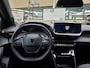 Peugeot e-2008 EV Allure Avantage 54 kWh | SOH 97% | Fase 3 laden | NL auto | Navigatie | Camera voor + achter | Adaptieve cruise control |