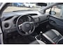 Toyota Yaris 1.3 VVT-i Trend Bi-Tone Handgeschakeld 100pk | Dealer onderhouden | Achteruitrijcamera | Cruise control |