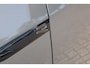 Volkswagen Golf 1.5 TSI R-LINE 130pk I Navi I Camera I Climate I ACC I Dolphin Grey