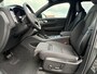Volvo EX40 Single Motor Plus Europe 70 kWh | Adaptieve cruise control | Harman Kardon Audio | 360 camera | Elektrisch verstelbare stoelen | 19" velgen | Stoelverwarming | Stuurwielverwarming | Warmtepomp | Getint glas