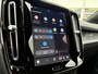 Volvo EX40 Single Motor Plus Europe 70 kWh | Adaptieve cruise control | Harman Kardon Audio | 360 camera | Elektrisch verstelbare stoelen | 19" velgen | Stoelverwarming | Stuurwielverwarming | Warmtepomp | Getint glas