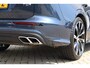 Volvo V60 2.0 T8 Plug-in hybrid AWD Plus Bright | Styling Kit | 20" | Trekhaak | Plaatje!! |