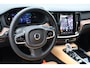 Volvo V60 2.0 T8 Plug-in hybrid AWD Plus Bright | Styling Kit | 20" | Trekhaak | Plaatje!! |