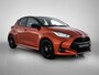 Toyota Yaris 1.5 Hybrid Executive Premium Pack | Panoramadak | JBL | Head-Up Display | Stoelverwarming | Parkeersensoren voor+achter | Draadloze telefoonlader | Navigatie | Apple CarPlay/Android | Climate Control |