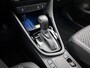 Toyota Yaris 1.5 Hybrid Executive Premium Pack | Panoramadak | JBL | Head-Up Display | Stoelverwarming | Parkeersensoren voor+achter | Draadloze telefoonlader | Navigatie | Apple CarPlay/Android | Climate Control |
