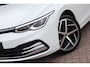 Volkswagen Golf 1.5 eTSI 150pk Style | Trekhaak | Navigatie | Camera | Ergostoel | Adaptive Cruise