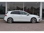 Volkswagen Golf 1.5 eTSI 150pk Style | Trekhaak | Navigatie | Camera | Ergostoel | Adaptive Cruise