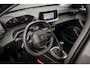 Peugeot 2008 1.2 PureTech Active | Trekhaak | Org. NL | Cruise | Clima | Navi | PDC