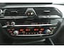 BMW 5-Serie 545e xDrive M-Sport | Shadow Line | Parking Pack | Sfeerverlichting | Stoel & Stuur Verwarming |