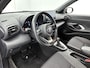 Toyota Yaris Cross 1.5 Hybrid First Edition + | Parkeersensoren voor+achter | Stoelverwarming | Apple CarPlay/Android auto | Cruise control Adaptive |