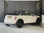 MINI One Cabrio 1.6 Chili | Airco | Leder | Parkeersensoren Achter | Sportstoelen | LMV 15 |