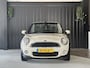 MINI One Cabrio 1.6 Chili | Airco | Leder | Parkeersensoren Achter | Sportstoelen | LMV 15 |